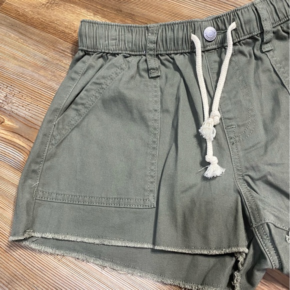 4/$16 No Boundaries Shorts - Picture 2 of 7